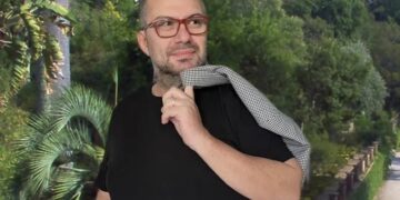 Ματθαίος Γιαννούλης: Αγνώριστος ο τραγουδιστής – Πώς έχασε 30 κιλά (φωτο, video)