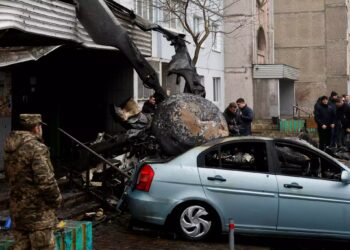 Ουκρανία: Νεκρός ο υπουργός Εσωτερικών σε συντριβή ελικοπτέρου σε νηπιαγωγείο – Παιδιά ανάμεσα στα θύματα