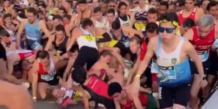 Ισπανία: Ποδοπατήθηκαν δρομείς σε αγώνα στη Βαλένθια (video)