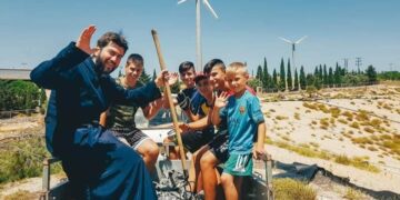 Alldaynews.gr Κιβωτός του Κόσμου- ΑΝΑΤΡΟΠΗ: «Θα σε καταστρέψω»- Οι απειλές συνεργάτη στον π. Αντώνιο και η Εκκλησία