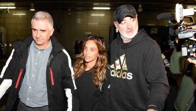 Alldaynews.gr Καρολίνα Καλύβα: “Τι θα κάνει ο Μπο; Θα με σκοτώσει;” – Η “πληρωμένη” απάντηση στην Ελευθερίου