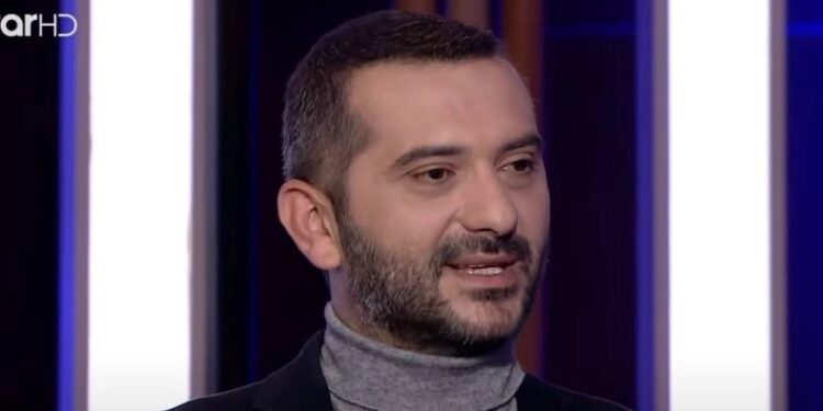 Alldaynews.gr O Κουτσόπουλος ταυτίστηκε με την ιστορία ενός παίκτη και του πατέρα του: «Να γίνω αδιάκριτος; Συμπάσχω απόλυτα…» (video)