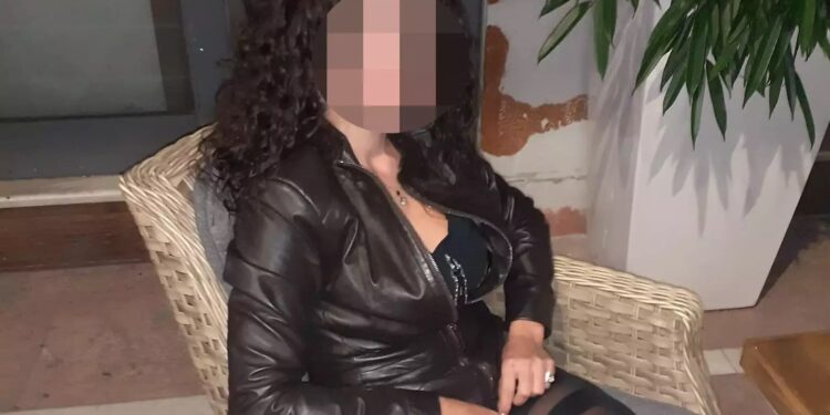 Alldaynews.gr Έγκλημα στο Μοσχάτο: «Χειριστικό άτομο με πειθώ – Εκβίαζε ηλικιωμένους και τους έπαιρνε χρήματα», λέει συνάδελφος της 47χρονης