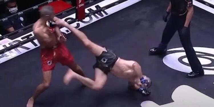 Alldaynews.gr Έλληνας αθλητής έκανε το πιο εντυπωσιακό νοκ άουτ σε αγώνα Muay Thai – Δείτε βίντεο