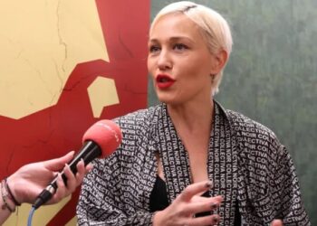 «Πειράξαμε φίλους φίλων»: Το σχόλιο της Αναστασοπούλου για τη Φιλιππίδη και η αιχμή για Αθερίδη