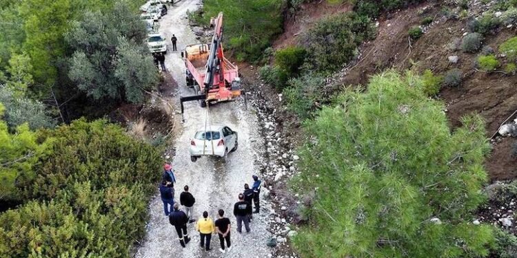 Alldaynews.gr Ρόδος: Εντοπίστηκε η 44χρονη μητέρα σε βουνο – «Δείχνει χαμένη και εξαντλημένη»