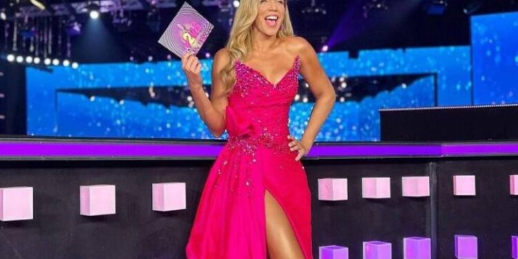 Alldaynews.gr Κατερίνα Στικούδη: Η γυμνή φωτό της που «έριξε» το Instagram