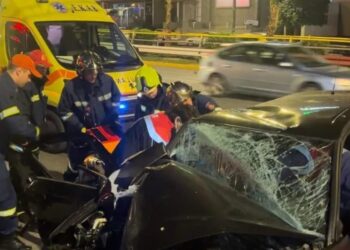 Φρικτό τροχαίο στη Συγγρού: Χωρίς τις αισθήσεις ο οδηγός-Ντοκουμέντο με τη στιγμή του ατυχήματος (video)