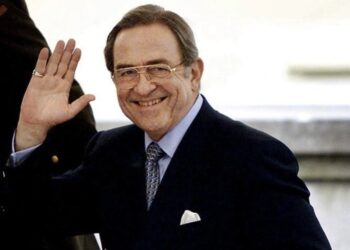 Τέως βασιλιάς Κωνσταντίνος: Όλα έτοιμα για το λαϊκό προσκύνημα στη σορό του