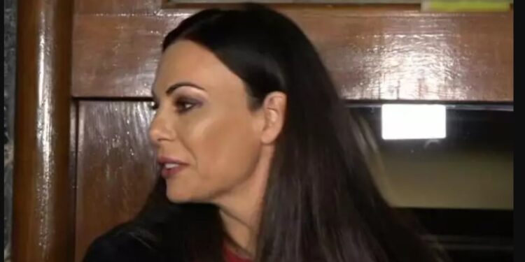 Εύη Βατίδου: «Δεν συμπαθώ καθόλου τη νέα σύντροφο του Αλέξη Κούγια, όπως και τα παιδιά μου»