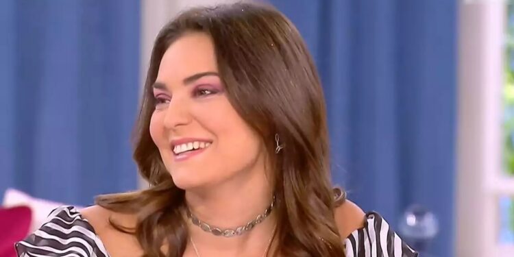 Alldaynews.gr Βρισηίδα Ανδριώτου: Επιβεβαιώνει το φλερτ του Μάριου στο Survivor – «Τους είδα»