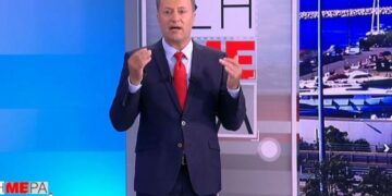 Alldaynews.gr Οικονόμου για Κωνσταντίνο: «Επειδή κάποιοι έχουν τον Bελουχιώτη στο γραφείο τους, ζούμε αυτό το καραγκιοζιλίκι;» (vid)