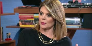 Alldaynews.gr Συγκλονίζει η Χριστίνα Βίδου: «Σκοτώθηκε ο σύντροφός μου και για εννέα χρόνια έμεινα μόνη, πενθούσα»