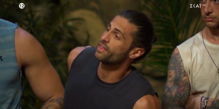 Τους “τελείωσε” με 12 λέξεις: Η ατάκα του Βασάλου που έβαλε Σάκη και Μαριαλένα στη θέση τους