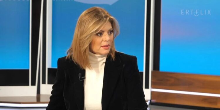 Alldaynews.gr Χριστίνα Βίδου: Είχαμε χωρίσει με τον μπαμπά της κόρης μου και μετά από χρόνια πέθανε από καρκίνο – Τήν μεγάλωσε ο σύντροφός μου