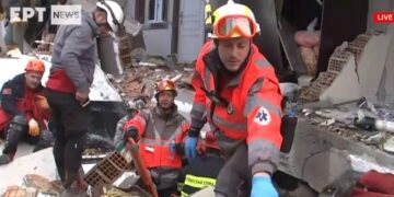 Alldaynews.gr Αποστόλης Τότσικας: Δάκρυσε στον αέρα της ΕΡΤ – «Αυτή η εξέγερση που γίνεται ελπίζω να πάει καλά…