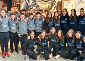 Η ελληνική ΕΜΑΚ απεγκλωβίζει 2 μικρά κoρίτσια – 7 μέτρα κάτω από τη γη (φωτο, video)