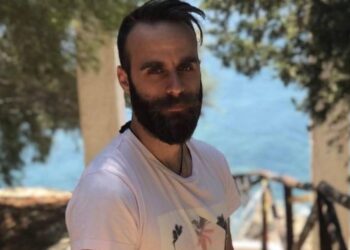Θρήνος για τον 33χρονο Μάνο που σκοτώθηκε σε τροχαίο – Χόρευε το «είμαι αητός χωρίς φτερά» λίγες ώρες νωρίτερα[video]