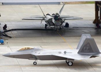 ΗΠΑ: Αυξημένος συναγερμός για τα ιπτάμενα αντικείμενα – Ανοιχτό το ενδεχόμενο των εξωγήινων