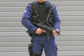 Νεαρός συνοριοφύλακας έκανε σύμφωνο συμβίωσης με 74χρονη για να αποφύγει τον Έβρο