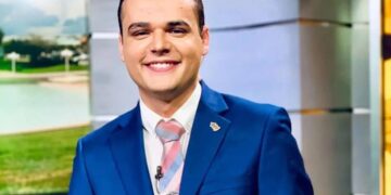 Alldaynews.gr Τραγωδία! Νεκρός νεαρός δημοσιογράφος την ώρα που κάλυπτε δολοφονία 20χρονης