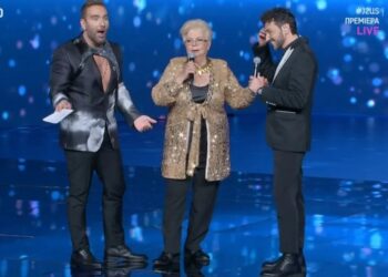 J2US: Το βιογραφικό της κυρίας Στέλλας, ο θάνατος του γιου της, τα εγγόνια και η κατάθλιψη