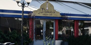 Νέα Ιωνία: Πατέρας του 16χρονου που μαχαιρώθηκε στα Πατήσια ο ιδιοκτήτης της καφετέριας που έγινε το φονικό