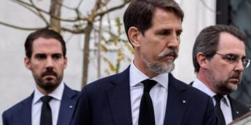 Alldaynews.gr Τέως βασιλιάς Κωνσταντίνος: Πιέσεις στον Παύλο για κάθοδο στην πολιτική – Η επιστολή που θα λάβει