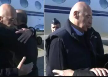 Τουρκία: Αυτοί είμαστε οι Έλληνες–Η αγκαλιά συμπαράστασης του Δένδια στον Τσαβούσογλου