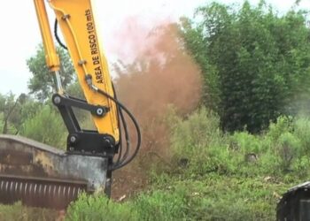 Alldaynews.gr Φρικτός Θάνατος: Νεκρός εργαζόμενος-Καταπλακώθηκε από μηχάνημα εκσκαφής