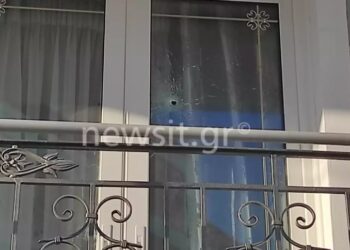 Πυροβολισμοί στην Αγία Βαρβάρα – «Γάζωσαν» τέσσερα σπίτια με καλάσνικοφ