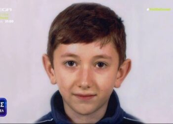 Alldaynews.gr Το ανεξιχνίαστο θρίλερ με τον μικρό Άλεξ: Τον σκότωσαν, τον κουβάλησαν με καρότσι και τον «έχτισαν» (vids)