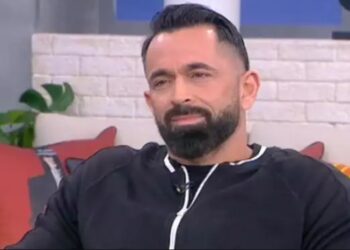 Alldaynews.gr Μπο: «Δεν θέλω να ακούσω τη γνώμη της Καρολίνας, άνανδρο αυτό που έκανε ο Μάριος Πρίαμος»