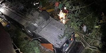 Φρικτό τροχαίο με λεωφορείο που μετέφερε ομάδα ποδοσφαίρου: 4 νεκροί και 29 τραυματίες ποδοσφαιριστές (φωτο)