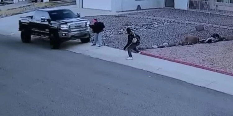 Alldaynews.gr «Θέρισε» με 4X4 ηλικιωμένη και επέστρεψε και για τον σύζυγό της: «Ο διάβολος μου είπε να σκοτώσω τρία άτομα» (video)