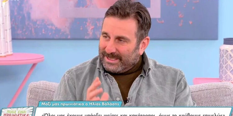 Συγκλονίζει για τη μητέρα του ο Ηλίας Βαλάσης: «Αναγκάστηκα να περιθάλψω τον άνθρωπο που σιχαινόμουν»