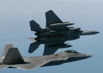 Συναγερμός σε ΗΠΑ, Καναδά και Κίνα λόγω της εμφάνισης ΑΤΙΑ στον εναέριο χώρο τους