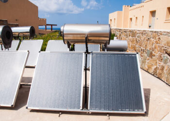 Αλλάζω ηλιακό θερμοσίφωνα: Επιδότηση ως 1.000 ευρώ με αίτηση στο gov.gr