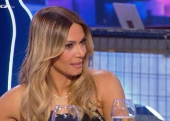 «Βαριέμαι πια! Δεν έχουν ιδέα» – Η όλο ένταση αντίδραση της Έλλης Κοκκίνου σε ερώτηση για Γαρμπή και Σχοινά
