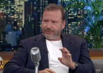 Λέων Γιοχάη: «Χάλασα 6 εκατομμύρια ευρώ και 6 χρόνια από τη ζωή μου για ένα «έξυπνο» κολάρο» (video)