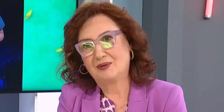 Alldaynews.gr Ντεμίρη: «Από τα 7 άρχισαν οι εγχειρήσεις, δεν θέλω να μιλώ πια για αυτό»