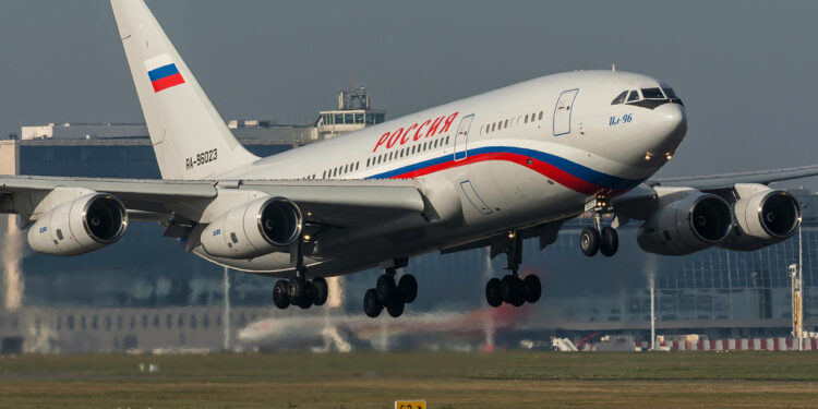 Πανικός στον εναέριο χώρο της Ρωσίας – Αναστροφή σε πτήσεις λόγω… ιπτάμενου αντικειμένου «άγνωστης ταυτότητας»