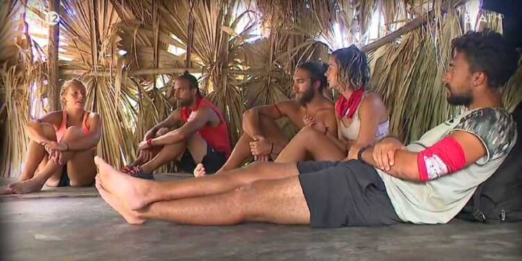 Alldaynews.gr Survivor – «Βόμβα» από Κόρο: «Η Αφροδίτη έπαιρνε πληροφορίες από Δαλάκα – Ασημίνα και τις μεταβίβαζε στην υποομάδα»