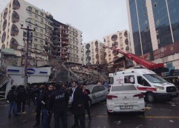 Τουρκία: Νέος σεισμός-τέρας 7,7 Ρίχτερ – Συγκλονιστικά βίντεο