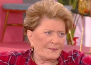 Βάσια Τριφύλλη: Είχα δυο εγκυμοσύνες που δεν τις ήθελα και έκανα έκτρωση