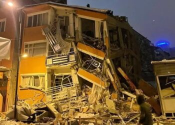 Τρομακτικός σεισμός 7,8 Ρίχτερ στην Τουρκία, αισθητός έως Συρία και Λίβανο – 200 νεκροί, πολλοί εγκλωβισμένοι