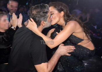 Δέσποινα Βανδή σε Βασίλη Μπισμπίκη: «Και να μην ήμουν ερωτευμένη, απόψε θα σε ερωτευόμουν» – Αποκλειστικό βίντεο