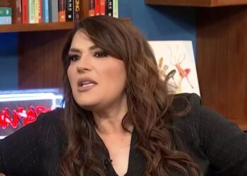 Κατερίνα Ζαρίφη: «Μπήκα κι είδα τι φαγητό έκοψε η Ζαρίφη κι έχασε τα κιλά»