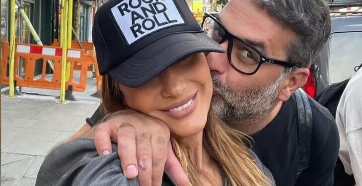 Alldaynews.gr Δέσποινα Βανδή: Το στιγμιότυπο που ανάρτησε με τον Βασίλη Μπισμπίκη για την ημέρα του Αγίου Βαλεντίνου