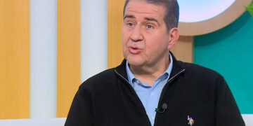 Alldaynews.gr Σοκάρει ο Σωτήρης Ξενάκης: “Ήμουν κοντά στα 30, όταν μου συνέβη. Με βούτηξαν και με πήγαν στην εντατική”